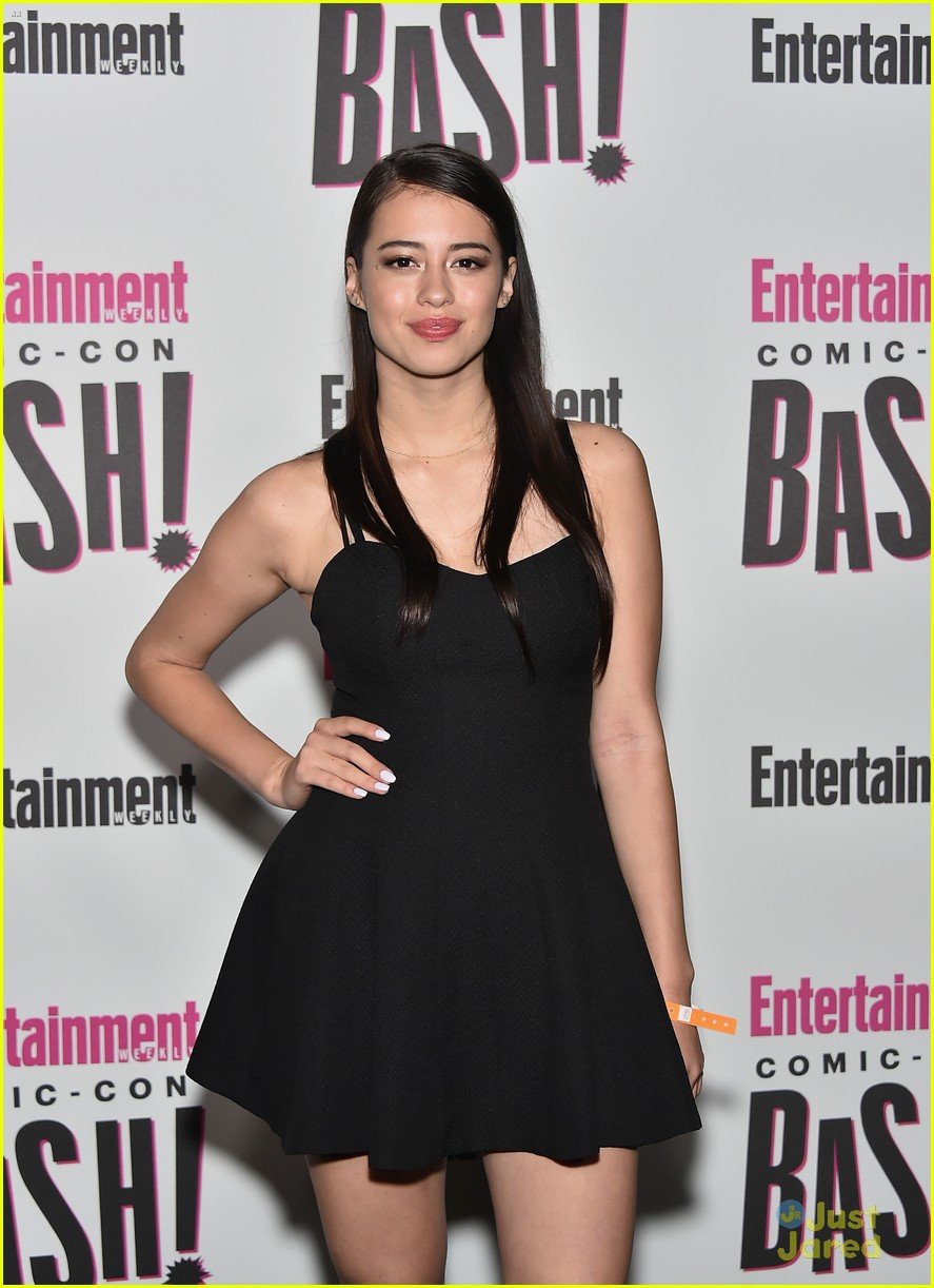 Amber Midthunder Promoted to Series Regular on 'Roswell, New Mexico