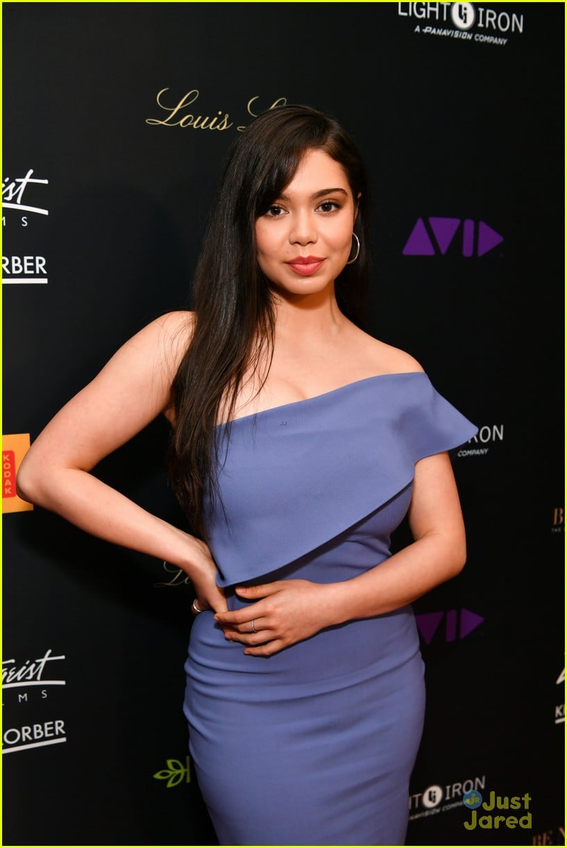 aulii cravalho be natural event 04