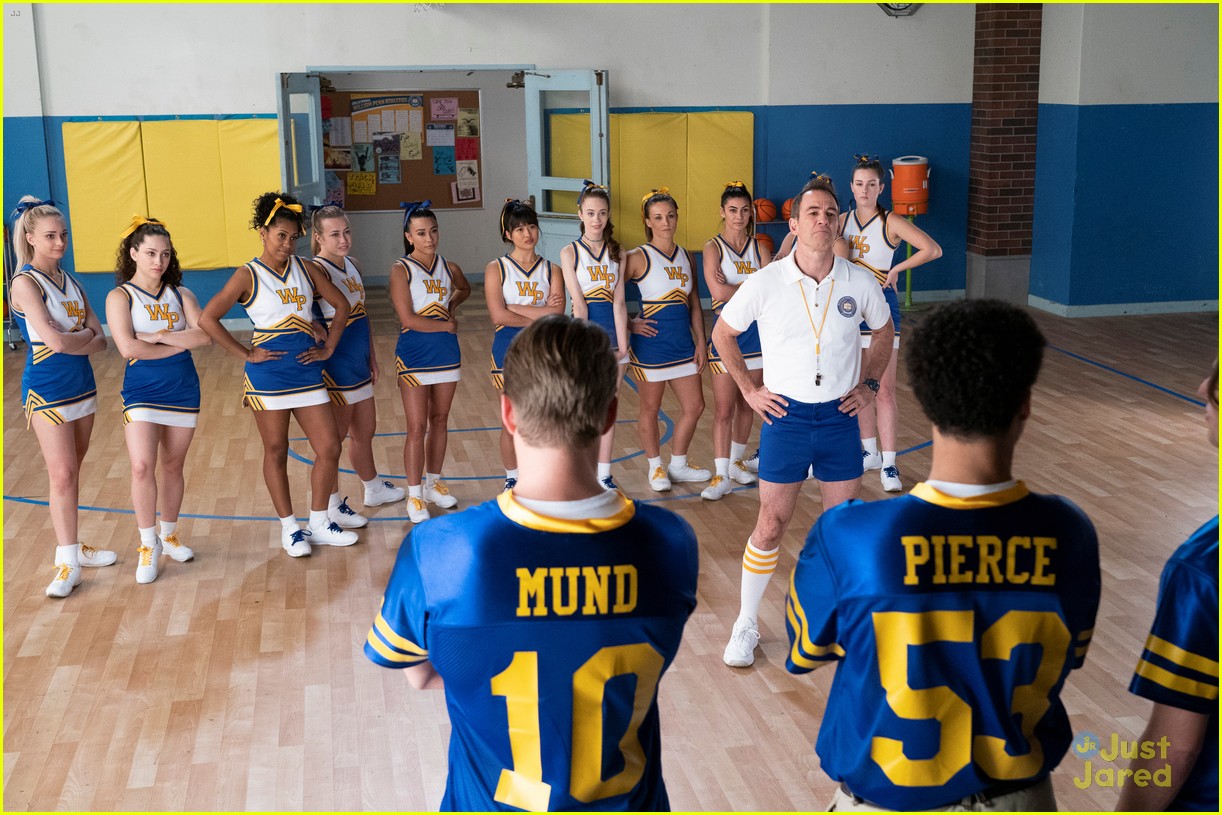 haley richardson brett dier day schooled stills 08