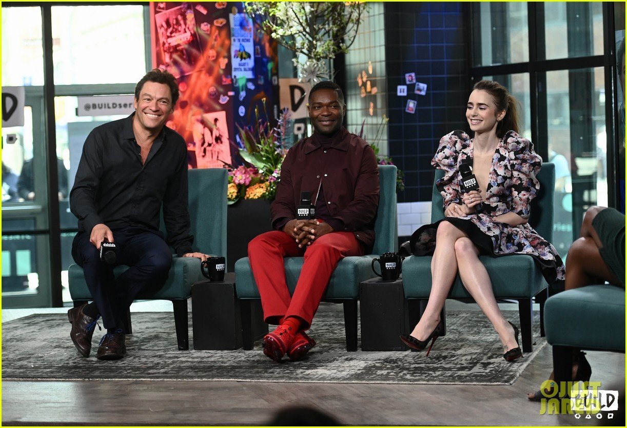 Full Sized Photo of lily collins premieres les miserables in nyc 04