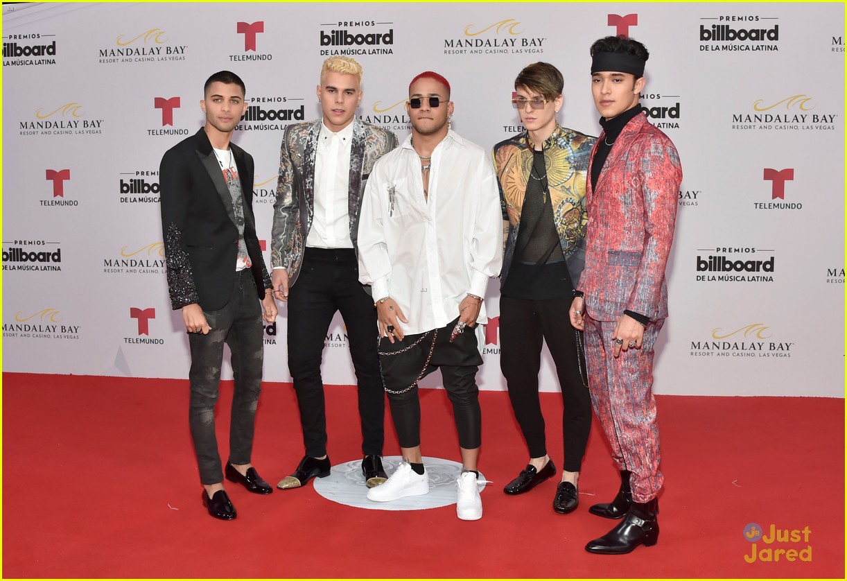 isabela moner cnco sofia reyes latin bbmas 07