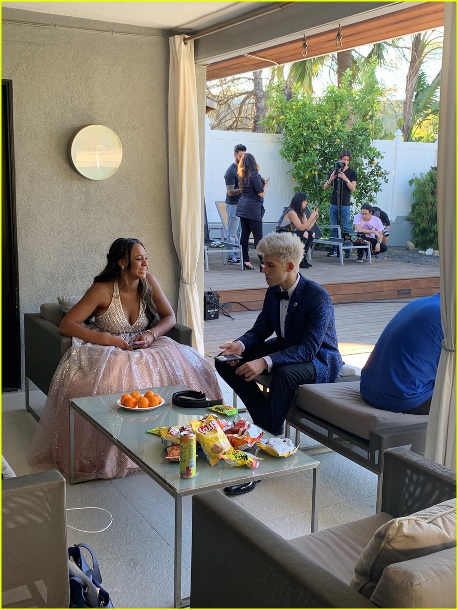 Nia Sioux & Emily Skinner Go Behind-the-Scenes YSBnow's Prom Shoot