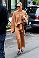 justin hailey bieber hold hands after new york city lunch 04