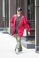 justin hailey bieber hold hands after new york city lunch 09