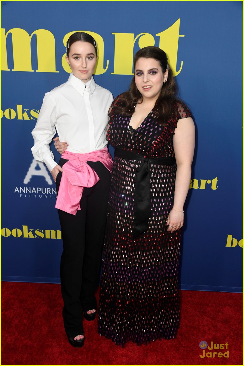 Full Sized Photo of kaitlyn dever beanie feldstein booksmart la