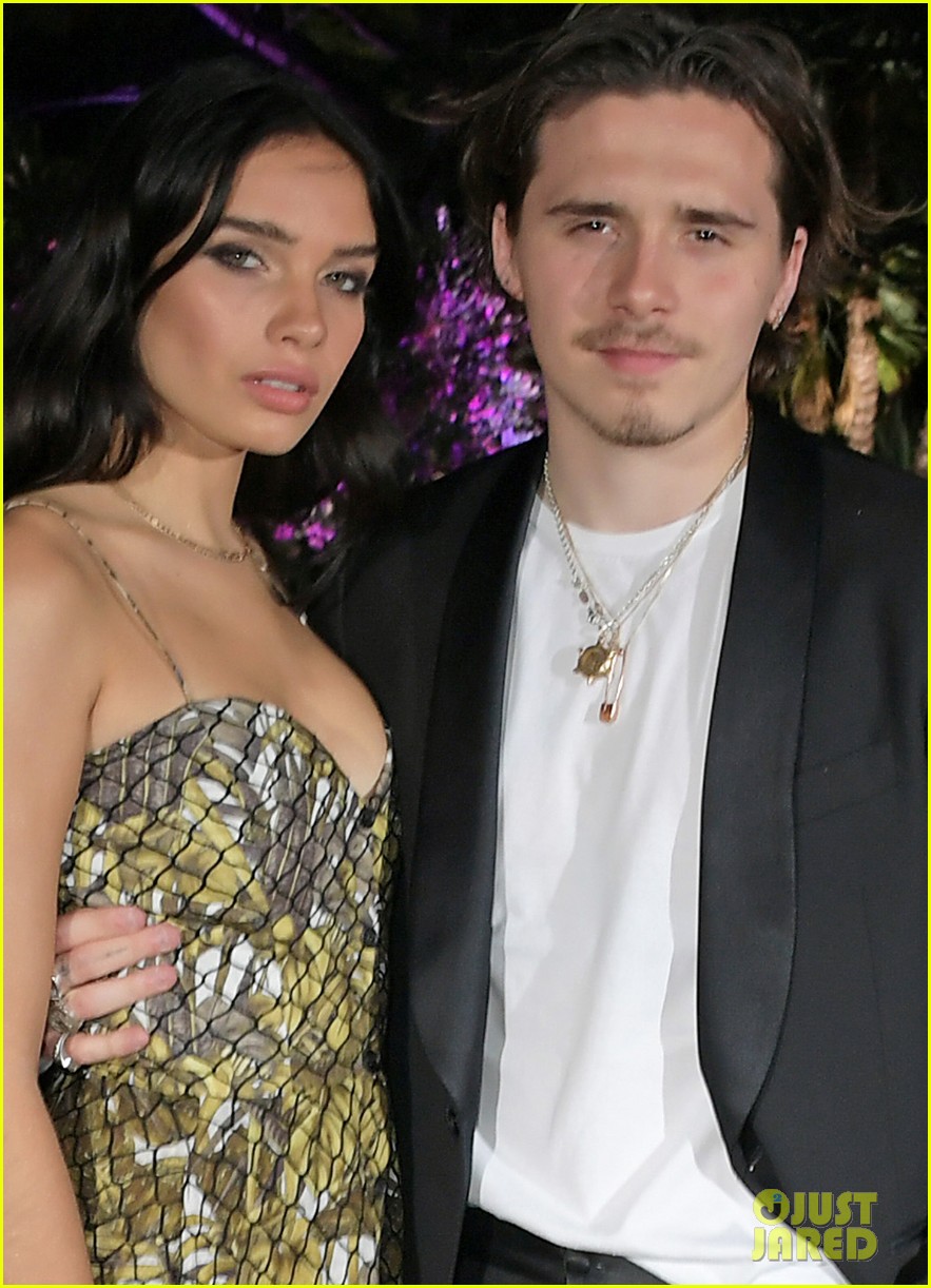 brooklyn beckham pixie lott more formula 3 dinner 01