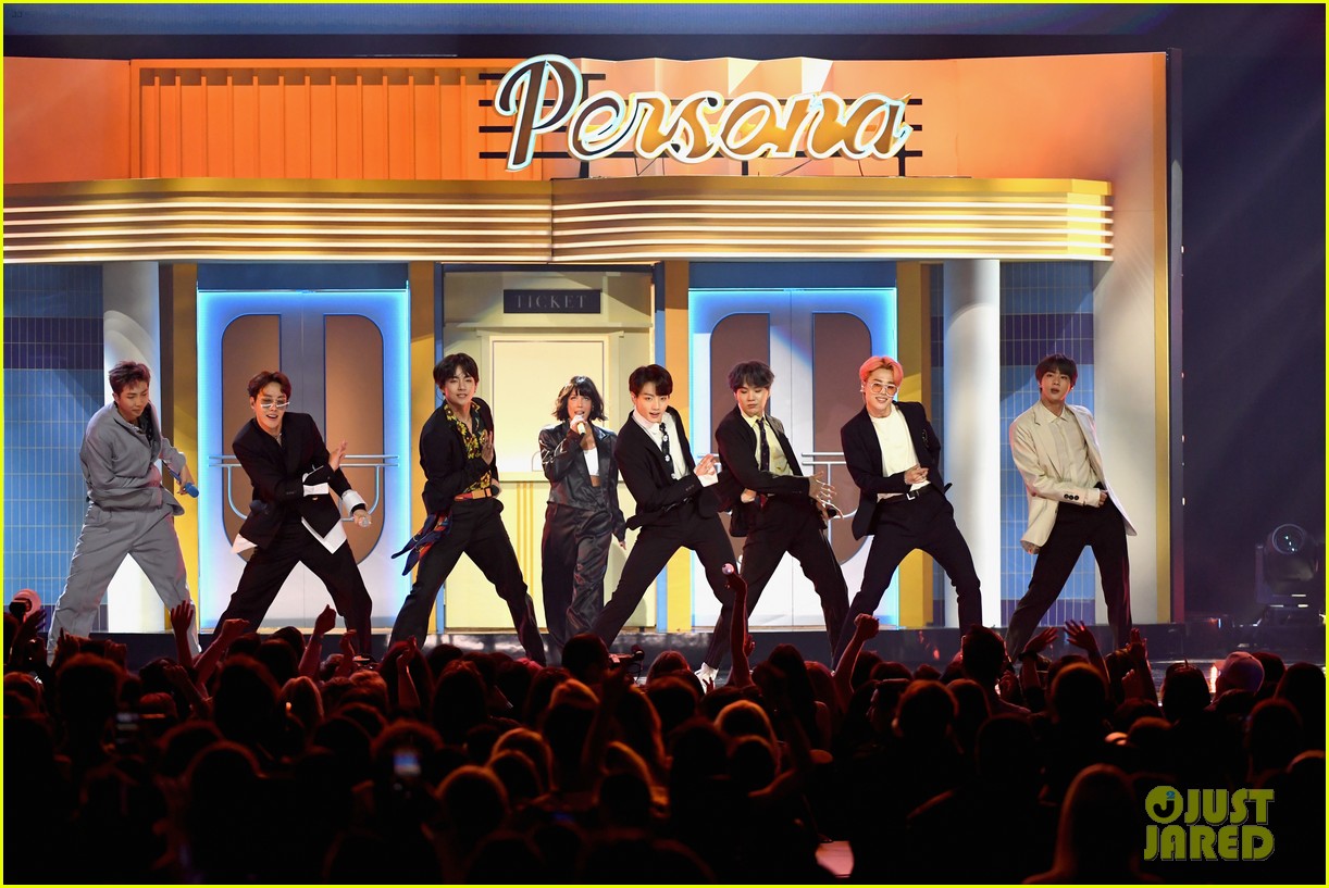 BTS & Halsey Slay Their Debut Live Performance Of 'Boy With Luv' At ...