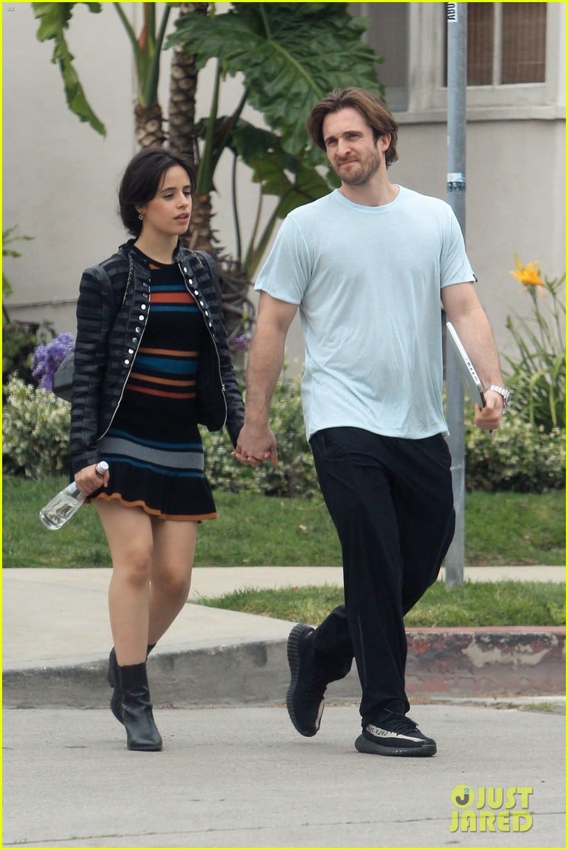 camila cabello matthew hussey hold hands while out in hollywood 01