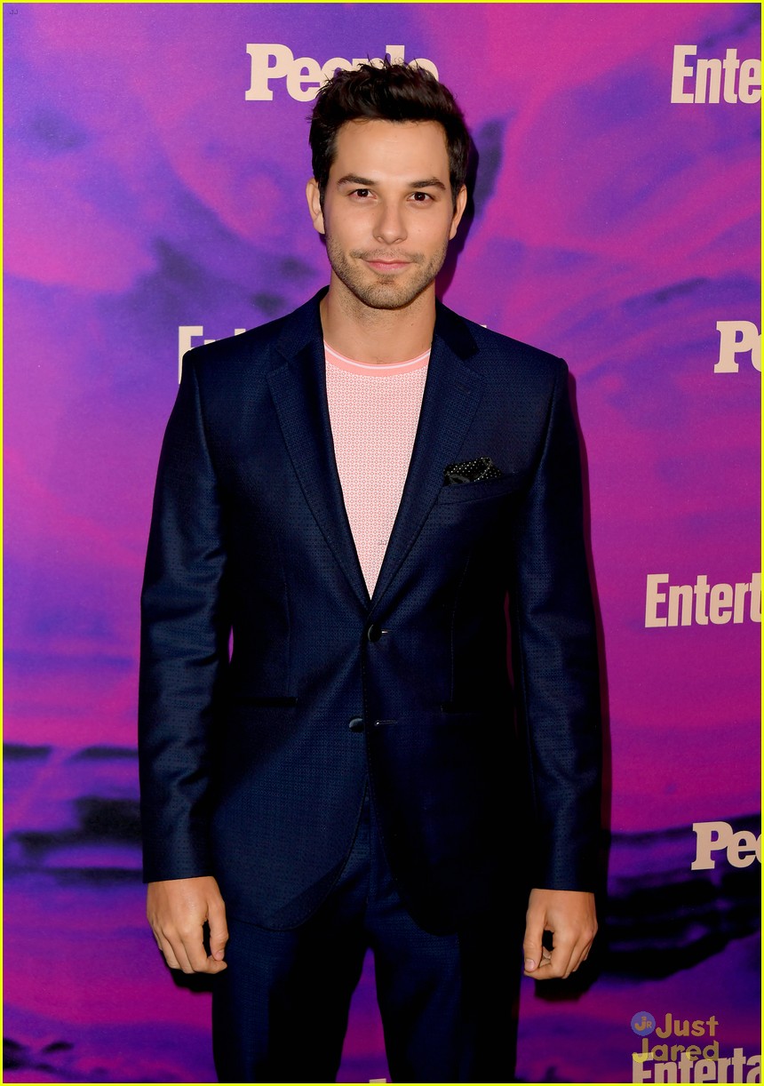 Emily Osment Joins AJ Michalka, Kennedy McMann & More at EW's Upfronts