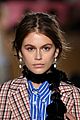 gigi hadid kaia gerber prada show 08