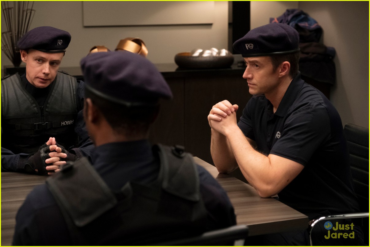 izombie dead lift stills 10
