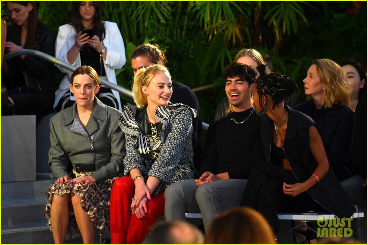 Willow Smith attends the Louis Vuitton Cruise 2020 Fashion Show at