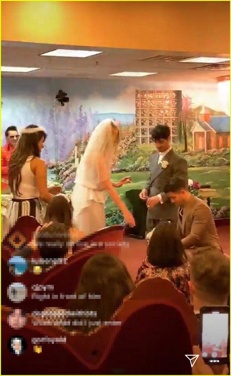 joe jonas sophie turner wedding 05