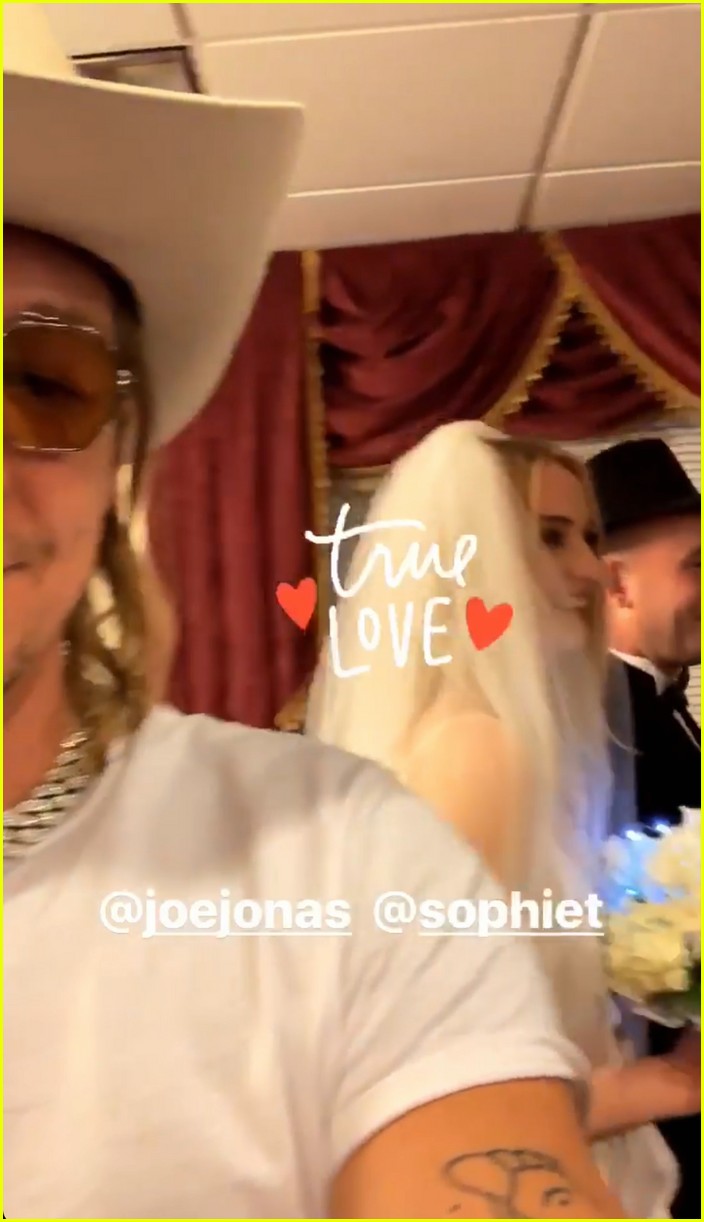 joe jonas sophie turner wedding 11