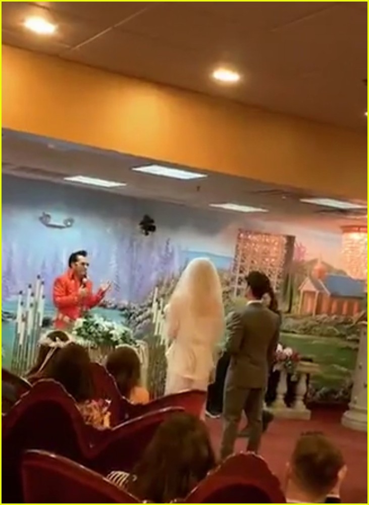 joe jonas sophie turner wedding 16