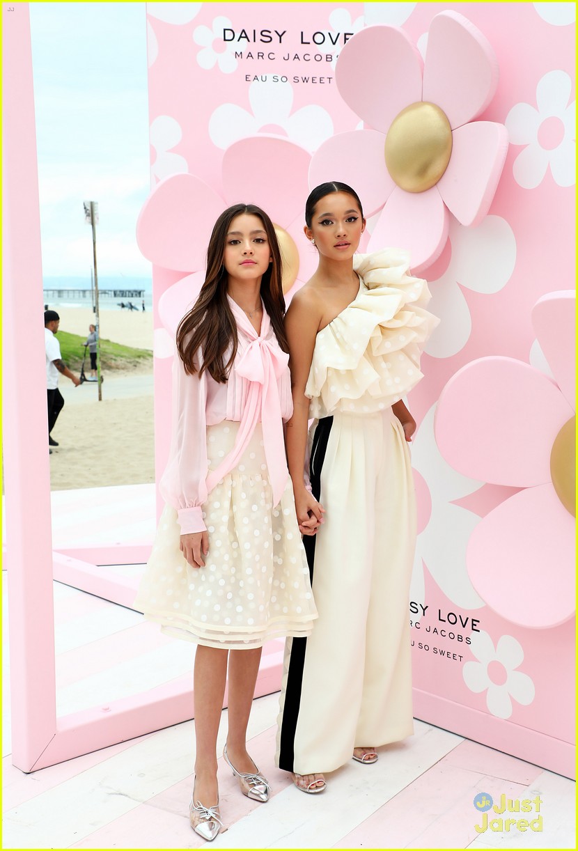 Laura Marano Steps Out in Major Style For Marc Jacobs Daisy Pop-Up with