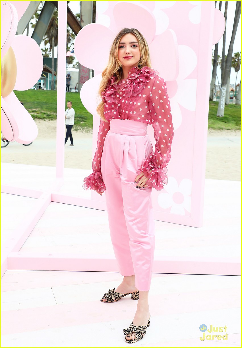 Laura Marano Steps Out in Major Style For Marc Jacobs Daisy Pop-Up with