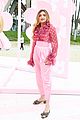 peyton laura bailee marc jacobs daisy pop up event 17