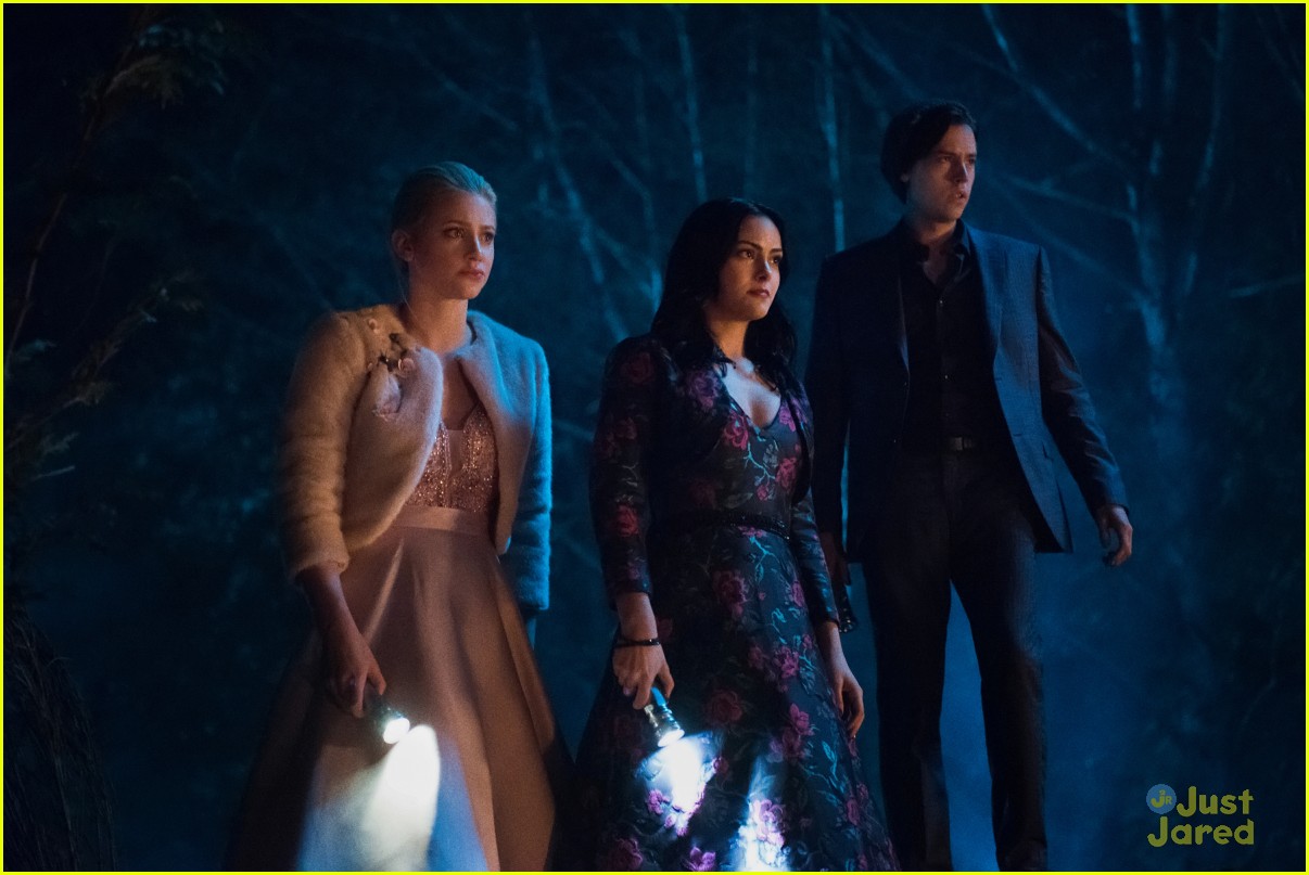 The Core Four Are Back Together Again On 'Riverdale's Season Finale ...