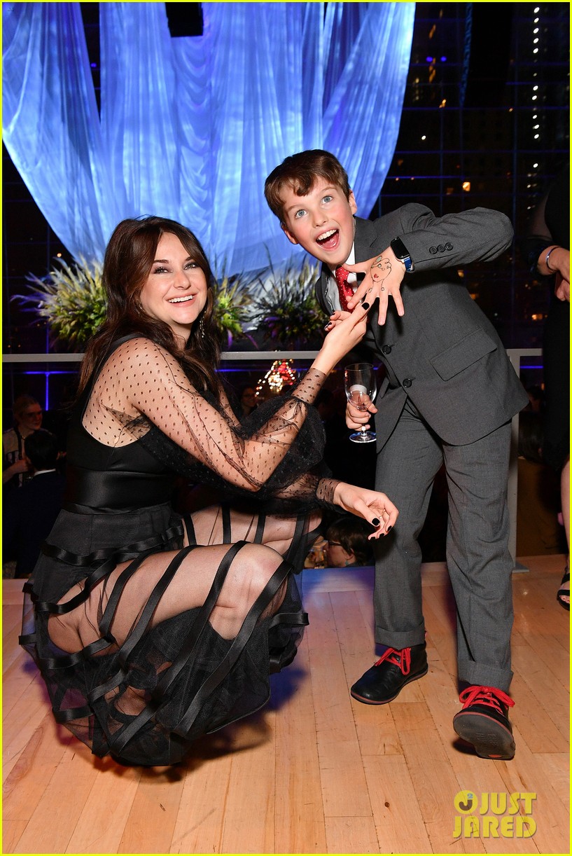 shailene woodley iain armitage dance bll premiere 20