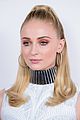sophie turner auditory thing xmen fan photocall 29