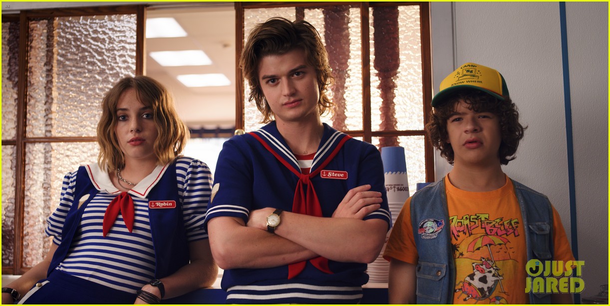 stranger things s3 teaser billy1 02