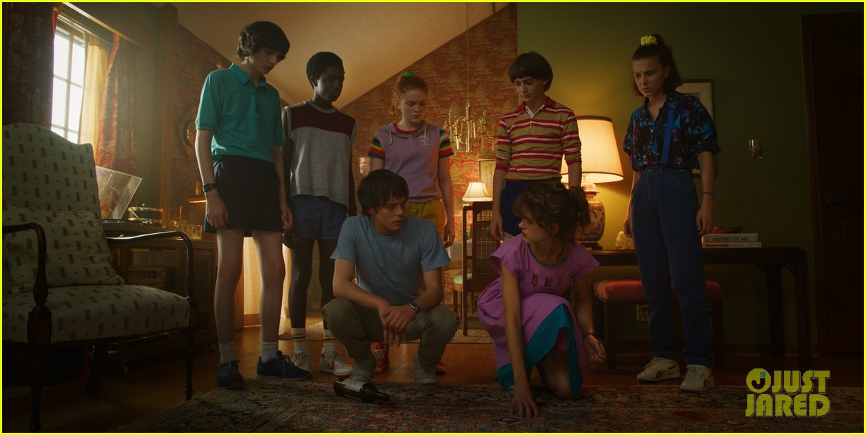 stranger things s3 teaser billy1 11