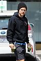harry styles spotted in los angeles ahead of met gala 04