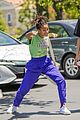 willow smith has fun with paparazzi after lunch 03