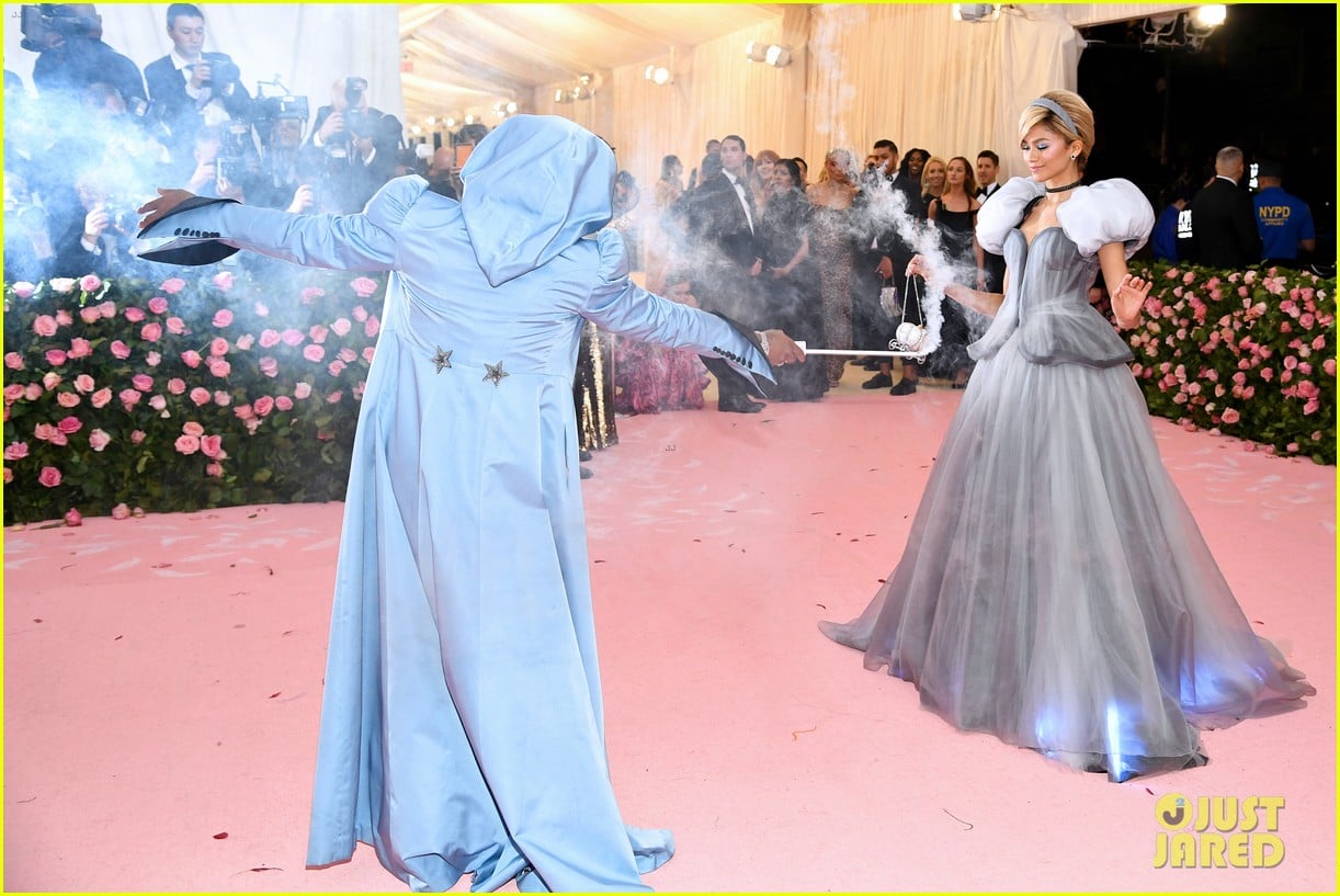Zendaya Is Literally Cinderella at Met Gala 2019! | Photo 1233320