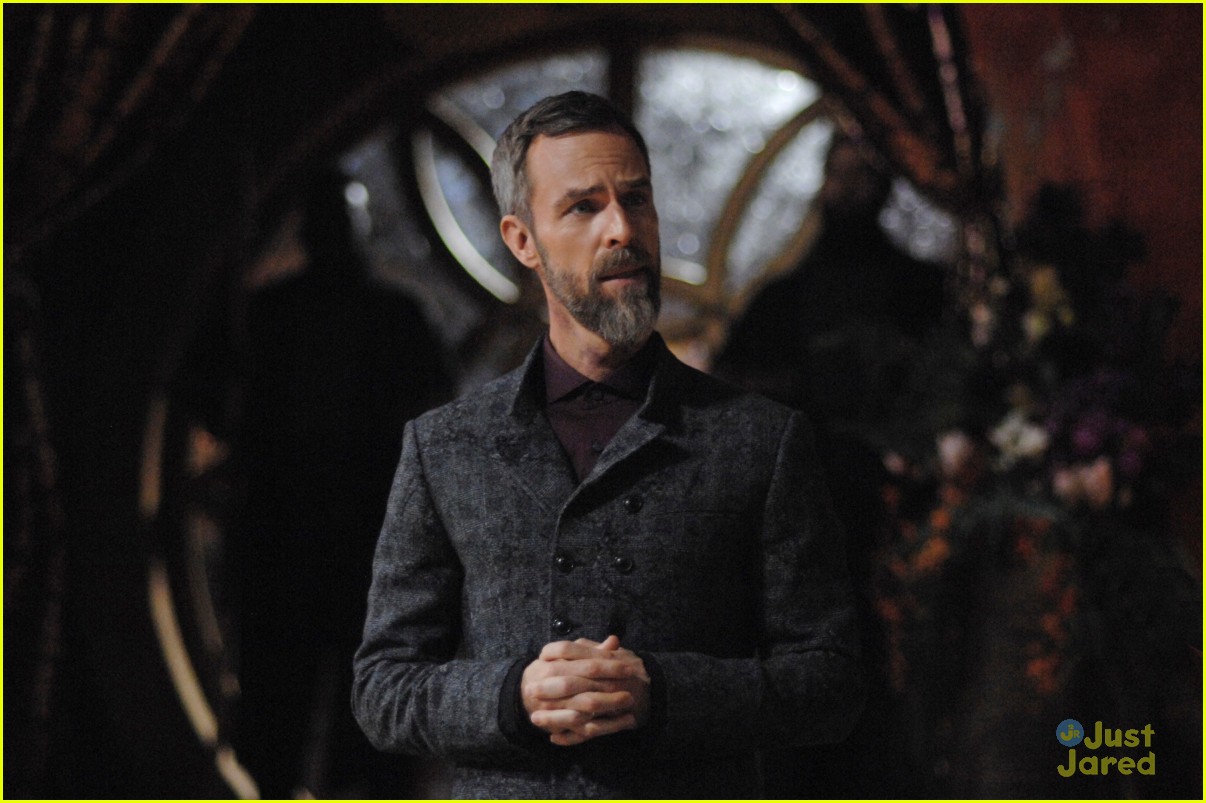 the 100 nevermind stills sneak peek 02