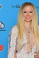 avril lavigne accepts special honor at ardys 2019 21