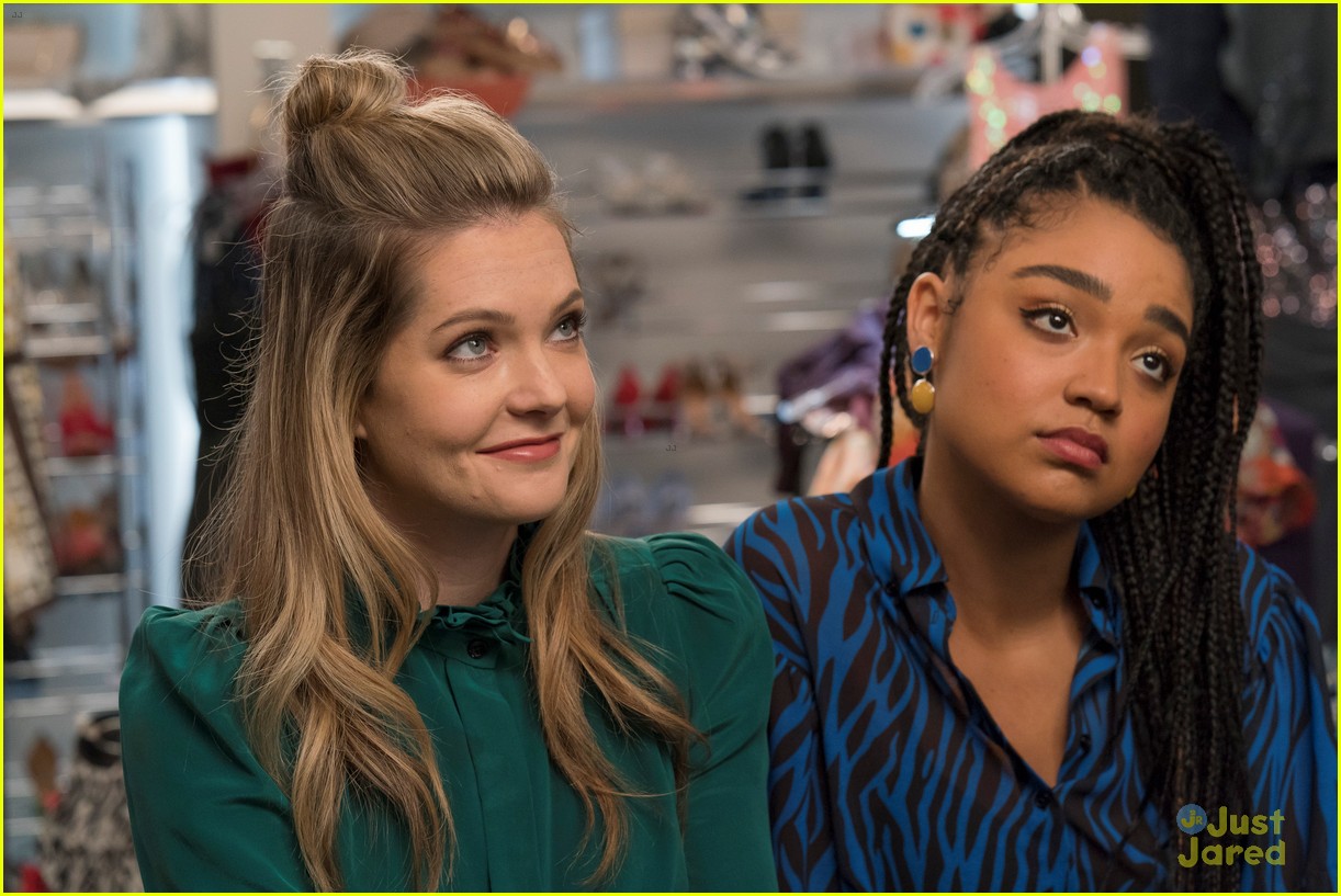 Kat & Jane Celebrate Sutton on 'The Bold Type's Season Finale Photo