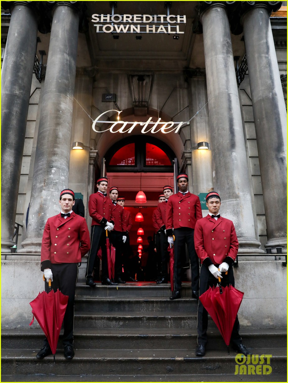 Lily Collins Stuns at Cartier's Magnitude Gala Dinner in London | Photo