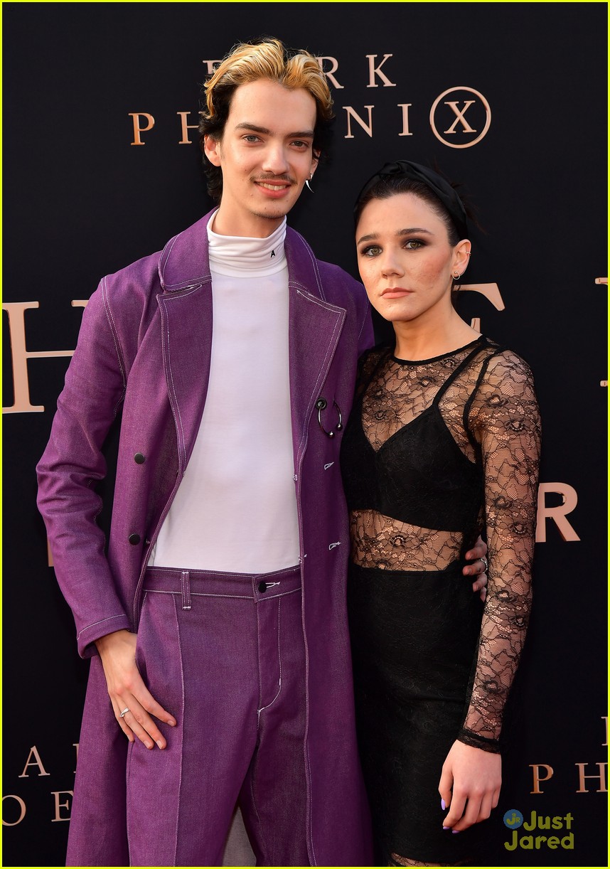 dark phoenix hollywood premiere 04