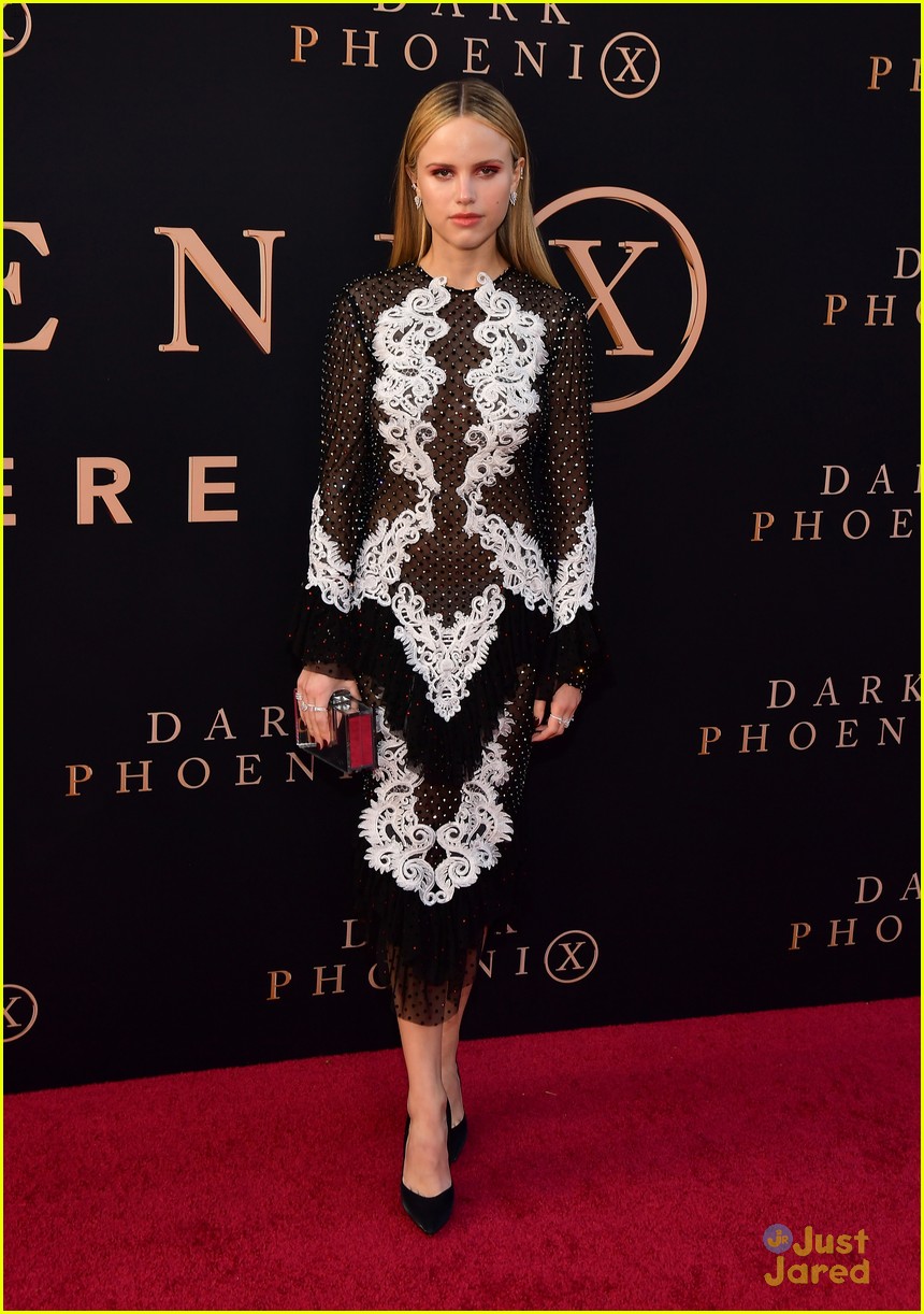 dark phoenix hollywood premiere 11