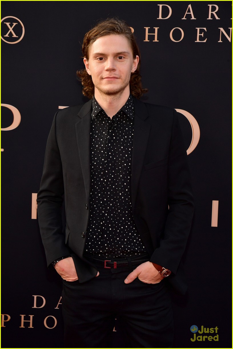dark phoenix hollywood premiere 23