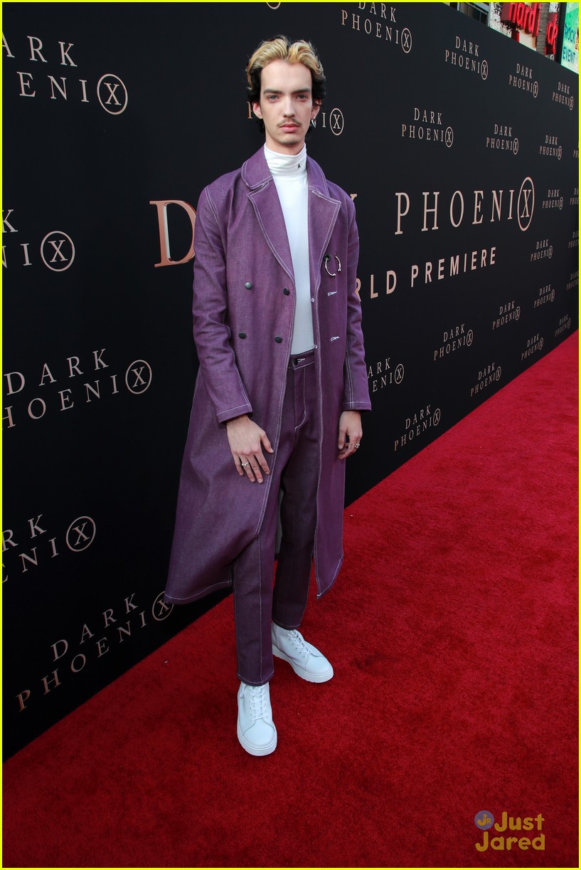 dark phoenix hollywood premiere 29
