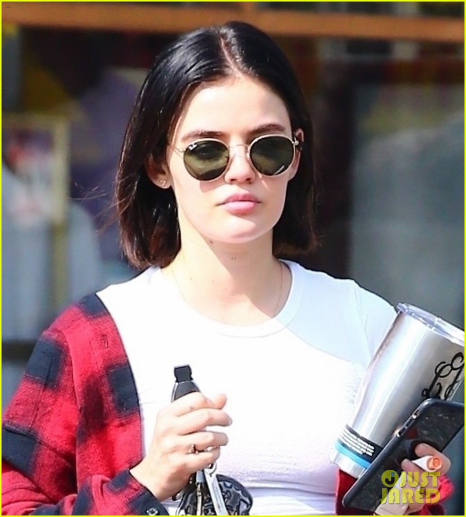 Lucy Hale Shows Off Her Impressive Abs After a Workout in Studio City ...