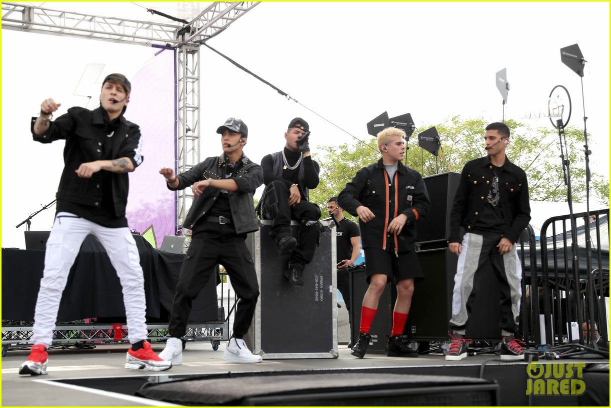 Madison Beer & Jake Miller Take the Stage at Wango Tango 2019! | Photo