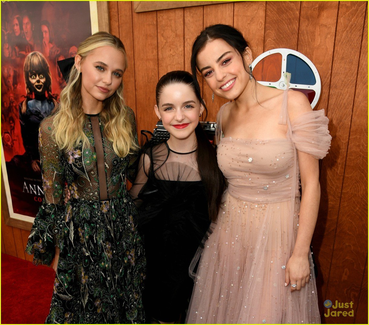 mckenna grace madison iseman annabelle premiere pics 02