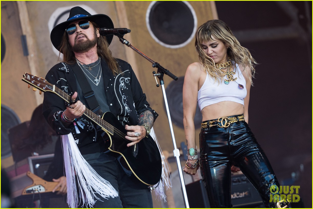 Billy Ray Cyrus gushes over Miley Cryus' new outlook and musical