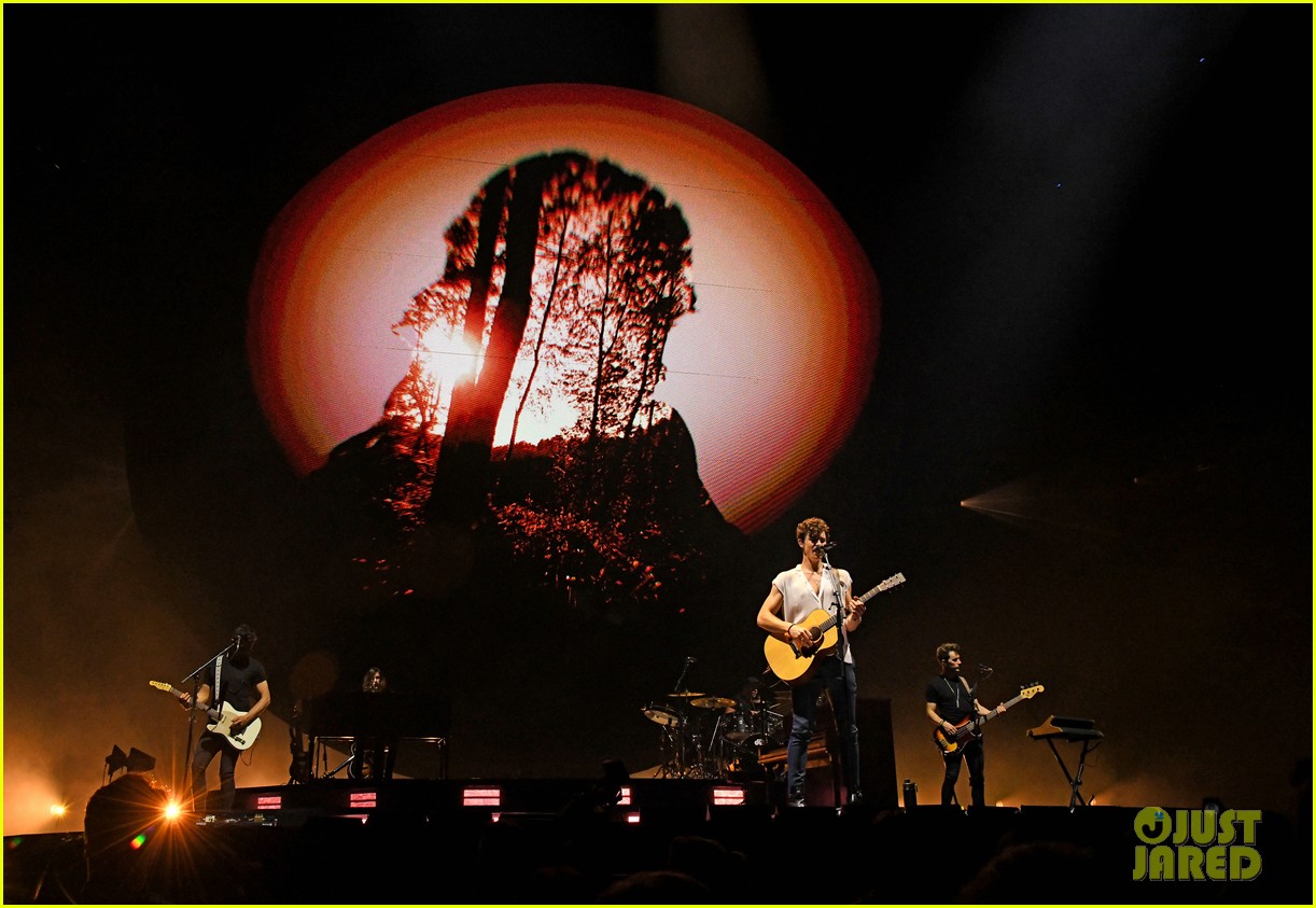 shawn mendes portland tour opening pics 04