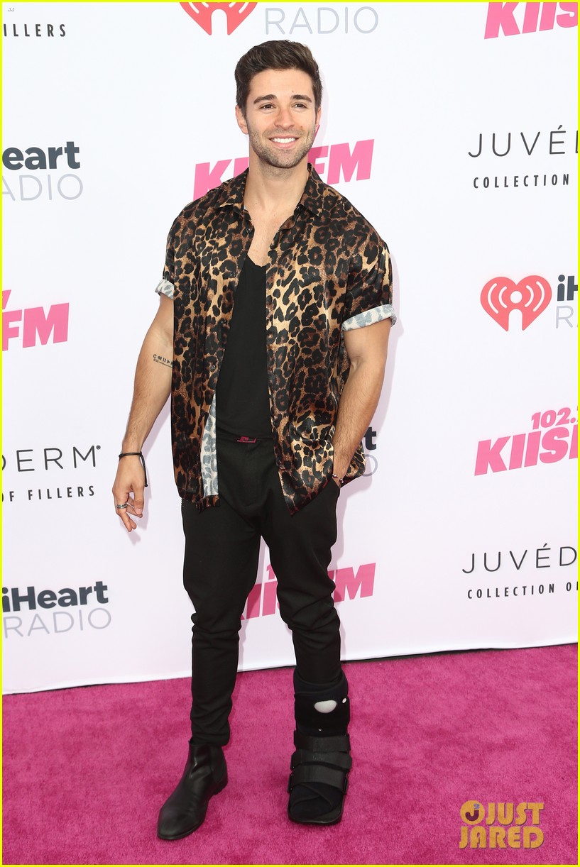 tomorrow x together hit the stage for electrifying performance at wango tango 26