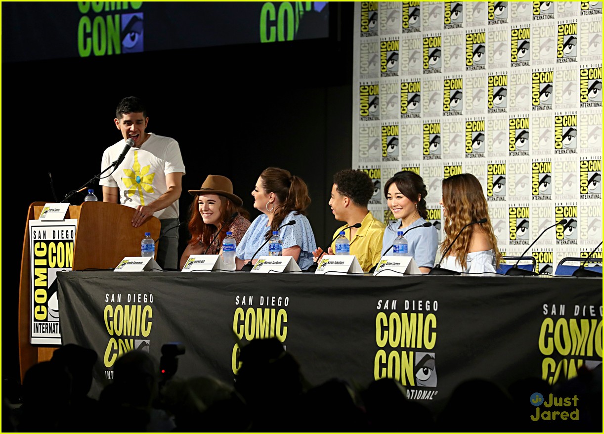 Aimee Carrero Debuts Season 3 Trailer For 'She-Ra and the Princesses of