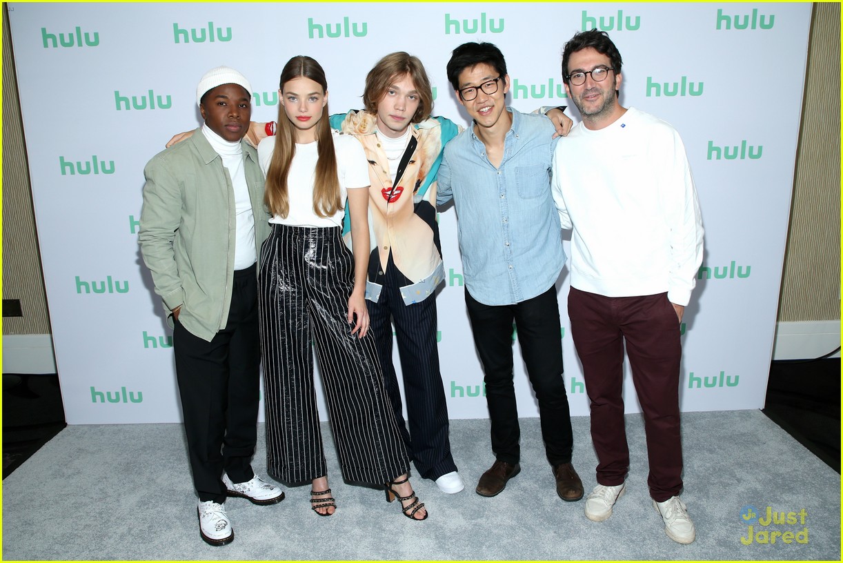 Hulu Debuts First 'Looking For Alaska' Teaser Watch Here! Photo