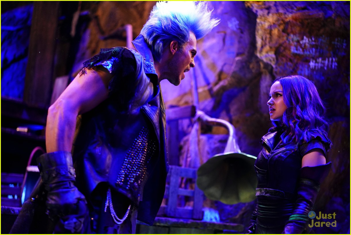 Disney Releases Tons of New Pics From 'Descendants 3' Featuring