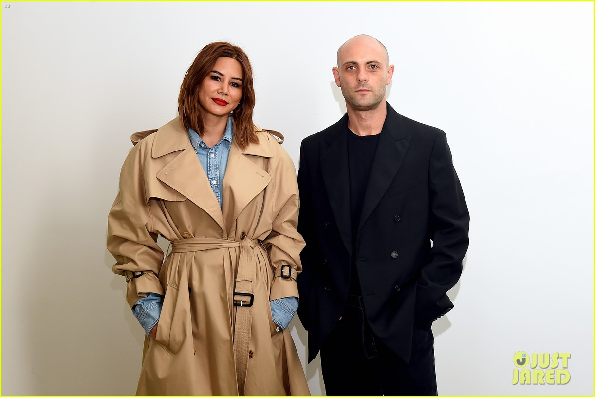 Gigi Hadid & Phoebe Tonkin Celebrate Wardrobe NYC's New Denim