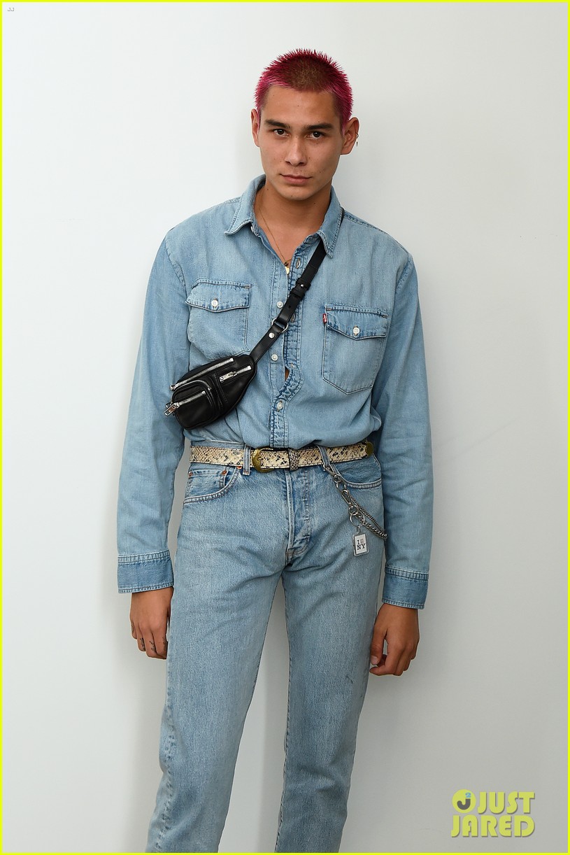 Gigi Hadid & Phoebe Tonkin Celebrate Wardrobe NYC's New Denim