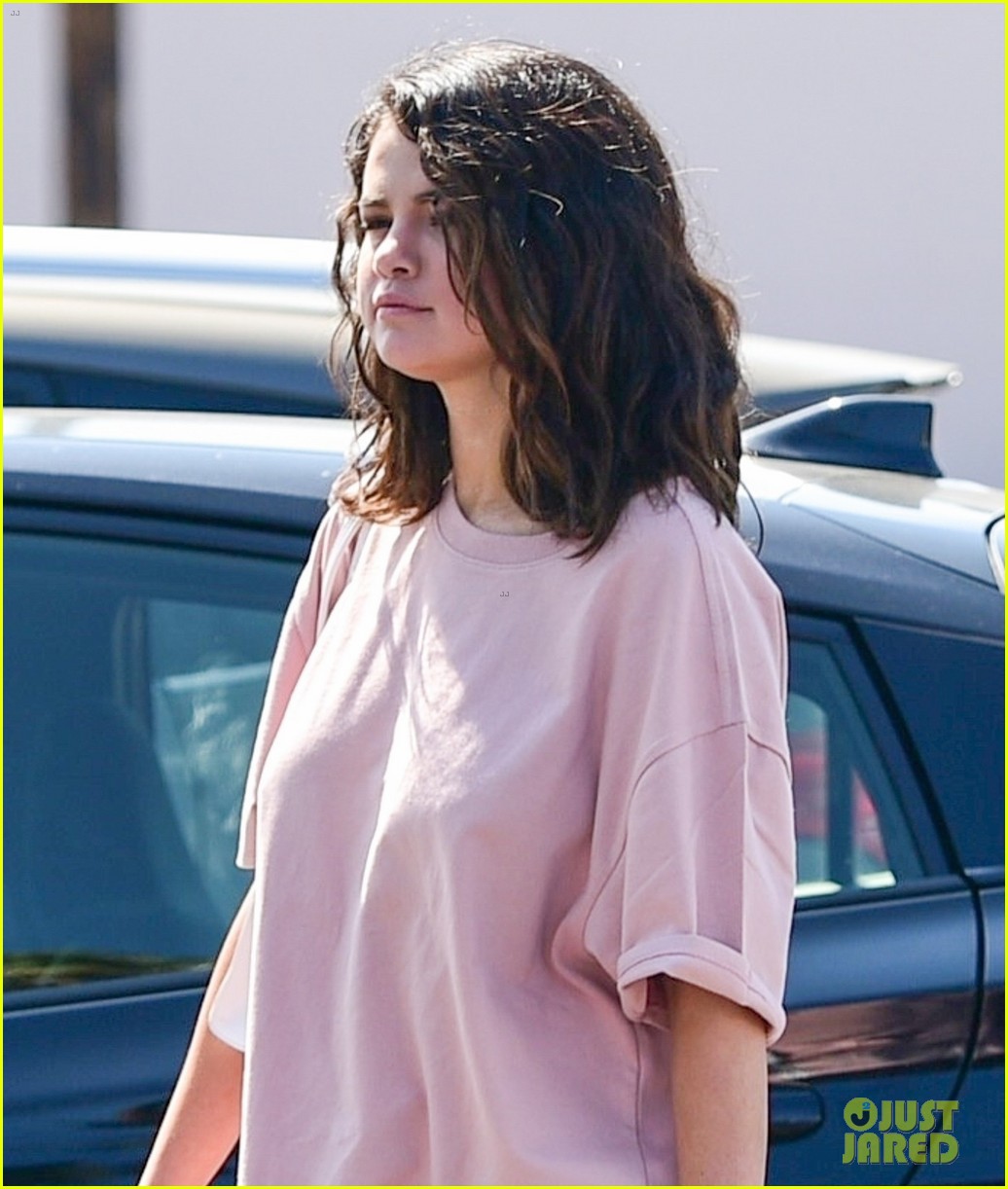 selena gomez style casual